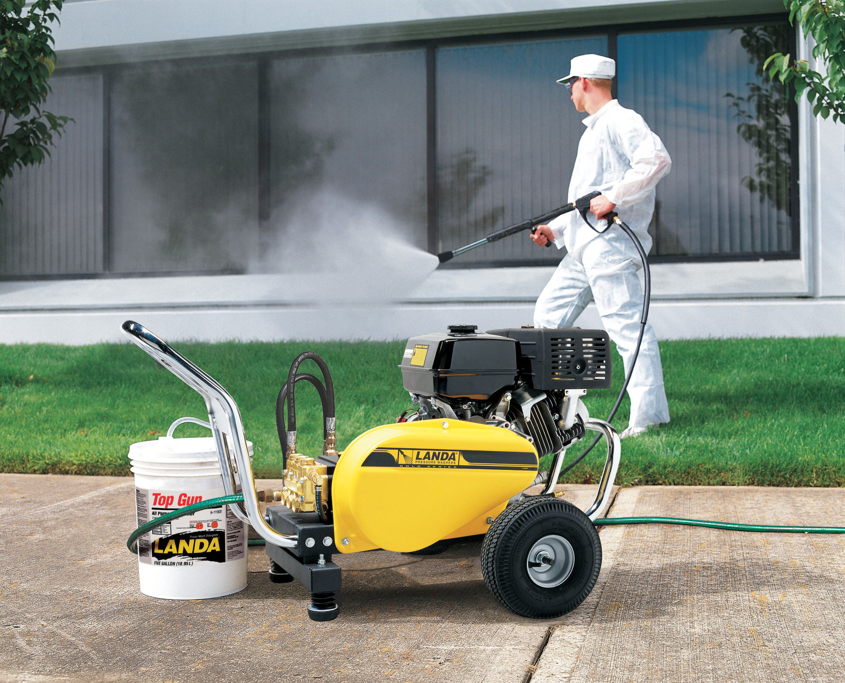Why need a hire professional pressure cleaning