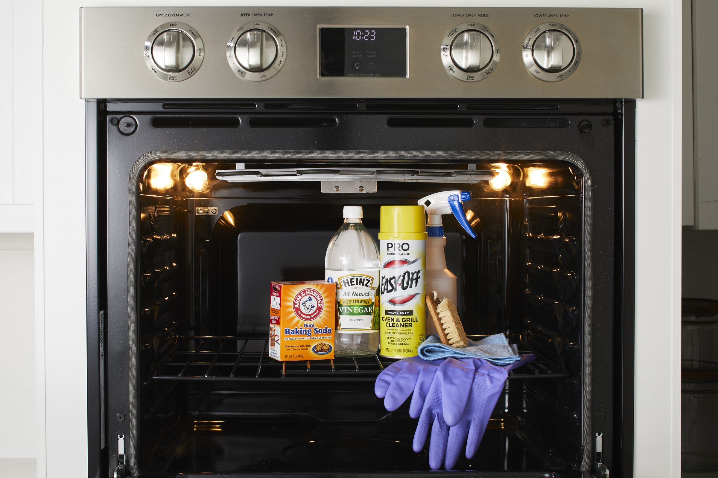 Natural tips for oven cleaning