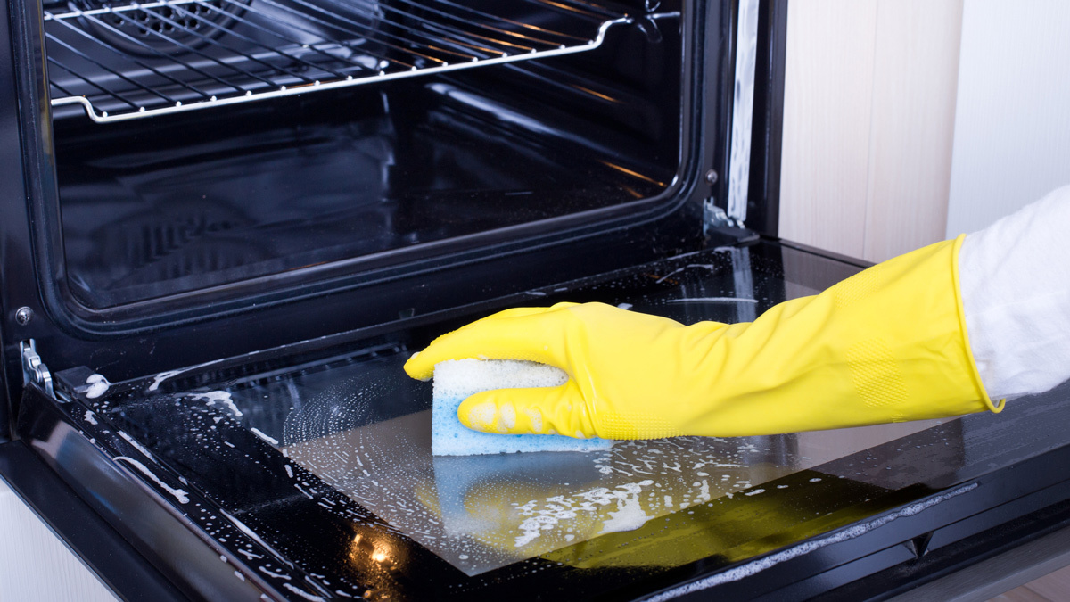 Professional oven cleaning benefits