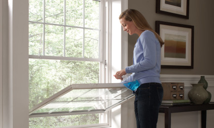 Best Tips and Techniques for Tilting Windows for Cleaning